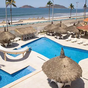 Sands Arenas Mazatlan